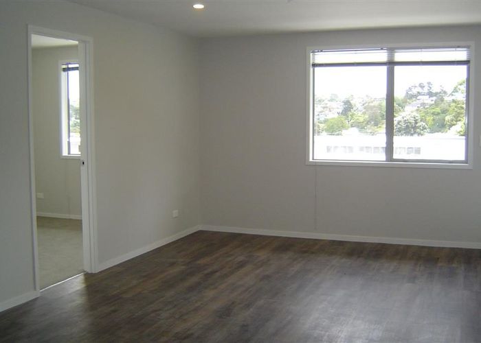  at 409/23a-25 The Pines, Bute Road, Browns Bay, North Shore City, Auckland