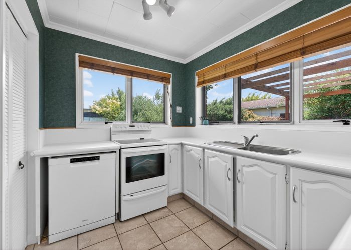  at 1 Colonial Place, Kelvin Grove, Palmerston North, Manawatu / Whanganui