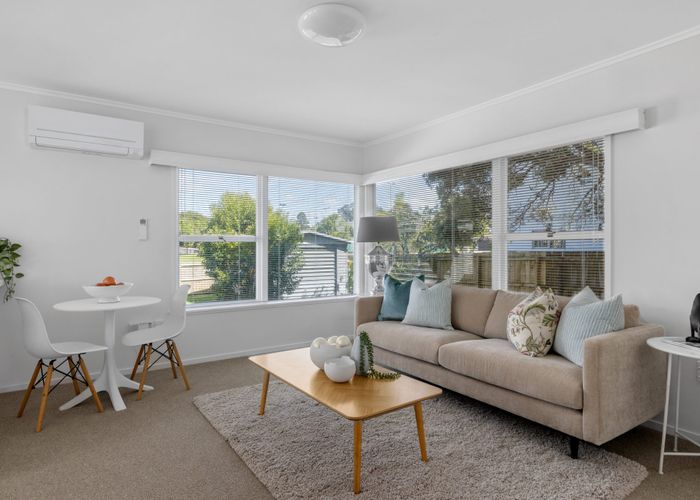  at 4/760 Beach Road, Browns Bay, North Shore City, Auckland