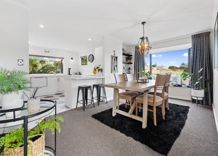  at 26 PAH RD, Cockle Bay, Auckland