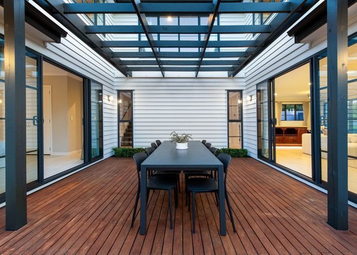  at 25A Rothesay Bay Rd, Rothesay Bay, North Shore City, Auckland