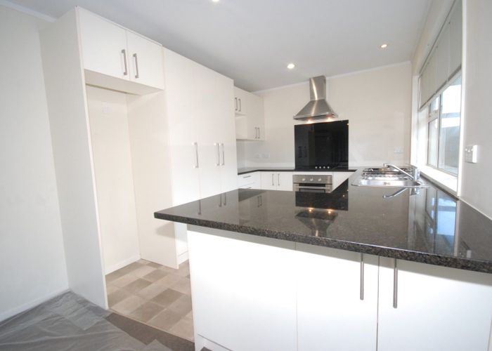  at 1/40 Banks Road, Mount Wellington, Auckland City, Auckland