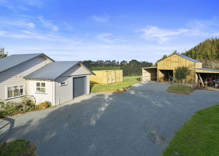  at 32 Hay Road, Helena Bay, Hikurangi