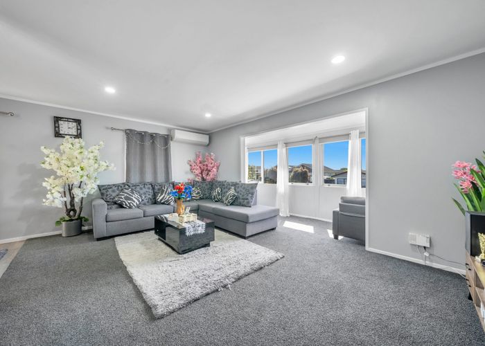  at 7 Frobisher Way, Clendon Park, Manukau City, Auckland