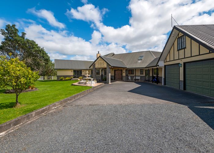  at 320 Fitzgerald Road, Drury, Drury