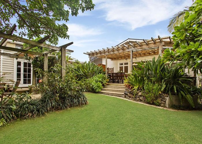  at 48 Kings Road, Mount Roskill, Auckland