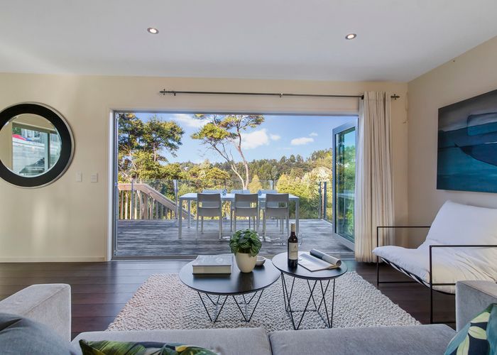  at 98 Wood Bay Road, Titirangi, Auckland