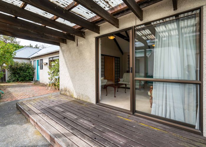  at 667 Castle Street, North Dunedin, Dunedin