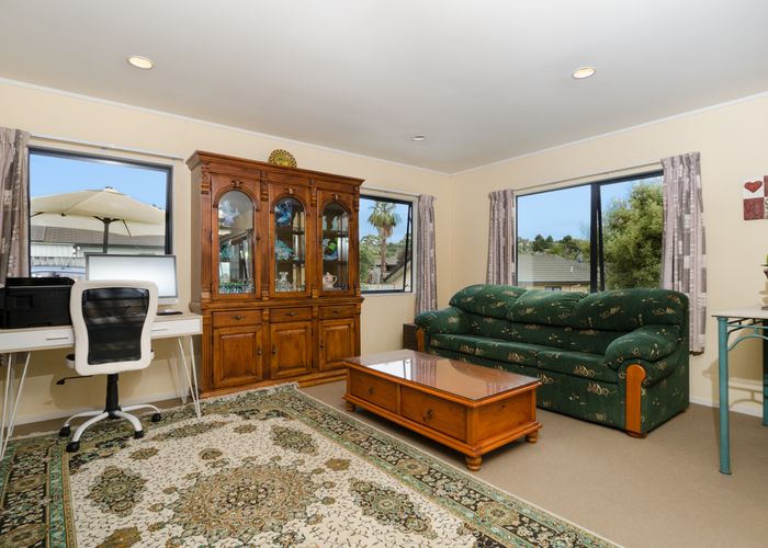  at 46 Zefiro Drive, Massey, Auckland