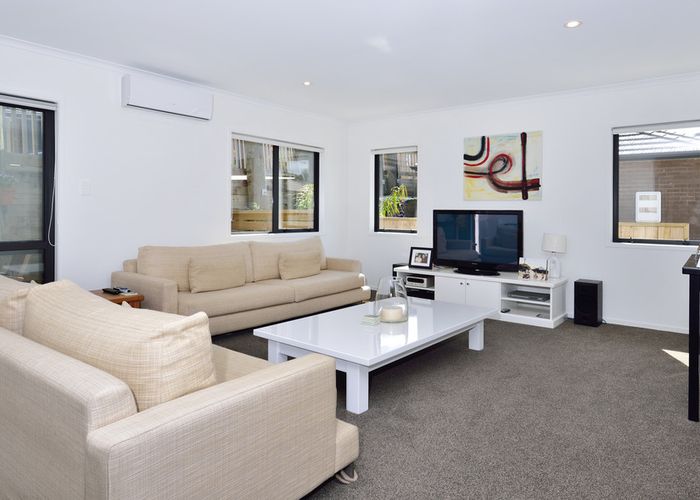 at 11 RED HIBISCUS RD, Stanmore Bay, Whangaparaoa