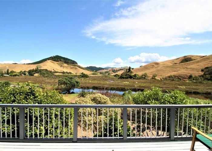  at 49 Fishermans Bend, Whiritoa, Waihi