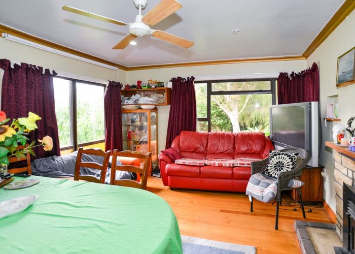  at 400 Montgomery Street, Raureka, Hastings