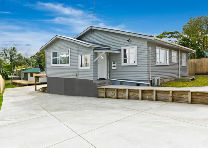 Free property data for 122 Sunnyside Road, Sunnyvale, Auckland homes