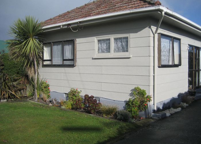  at 22 Howe Street, New Brighton, Christchurch