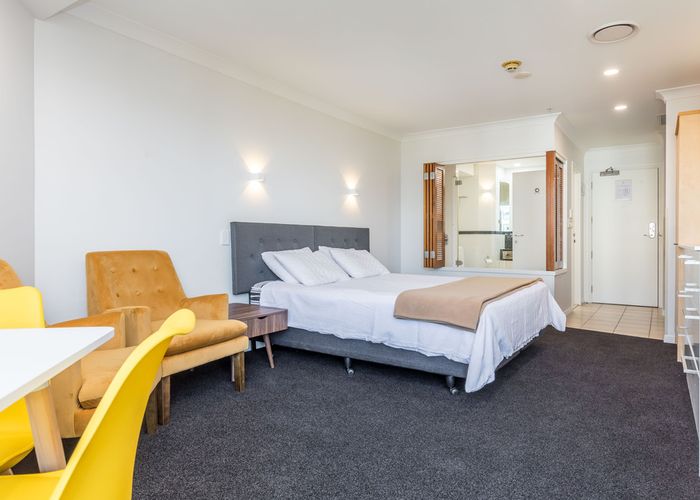  at 6P/100 Greys Avenue, Auckland Central, Auckland