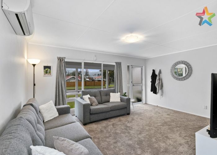  at 1/37 Owen Street, Belmont, Lower Hutt