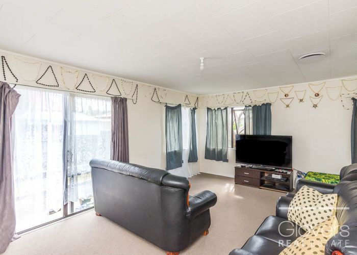  at 1/4 Ireland Place, Ranui, Auckland