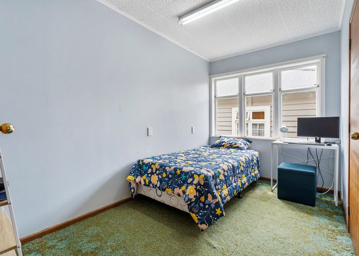  at 37 Dexter Avenue, Mount Eden, Auckland