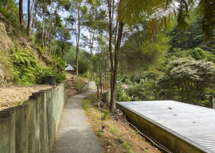  at 169 Pinehaven Road, Pinehaven, Upper Hutt