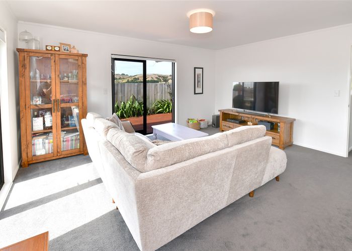  at 16 Rauta WAY, Helensville, auckland