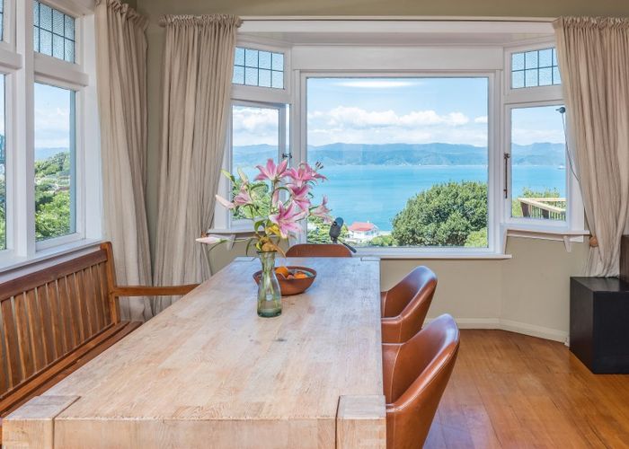  at 42 Anne Street, Wadestown, Wellington