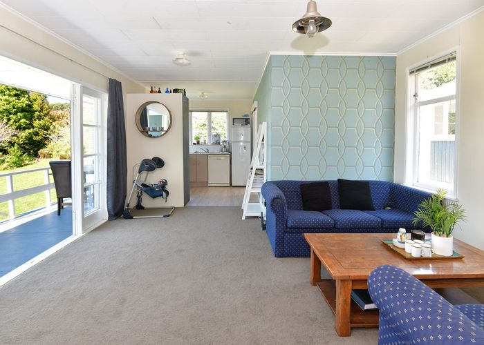 at 48 Cedar Terrace, Stanmore Bay, Whangaparaoa