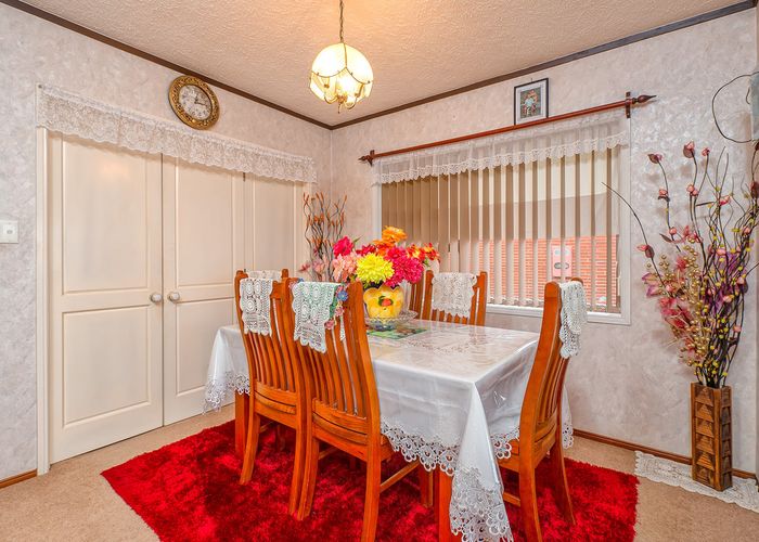  at 4 Bendale Place, Papatoetoe, Auckland