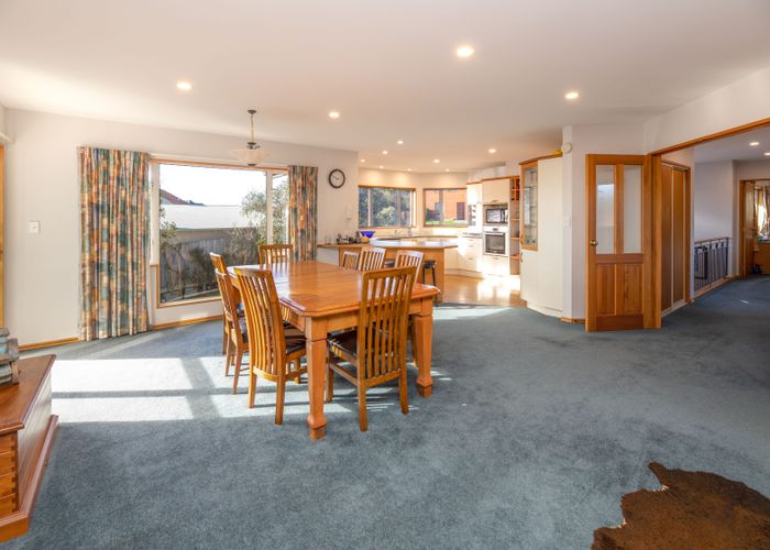  at 6 Somerton Rise, Westmorland, Christchurch