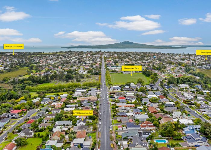  at 2/98 Bayswater Avenue, Bayswater, Auckland