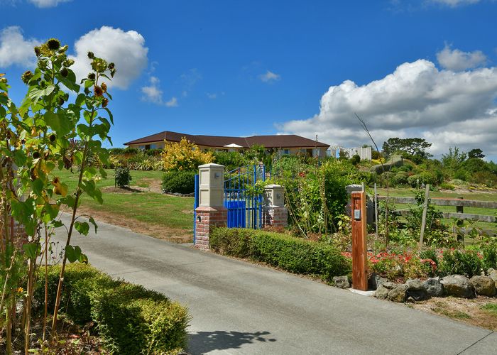  at 166E Postman Road, Albany