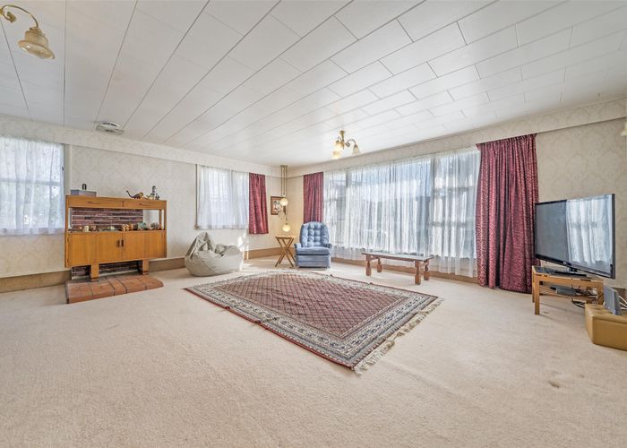  at 12 Ross Grove, Trentham, Upper Hutt