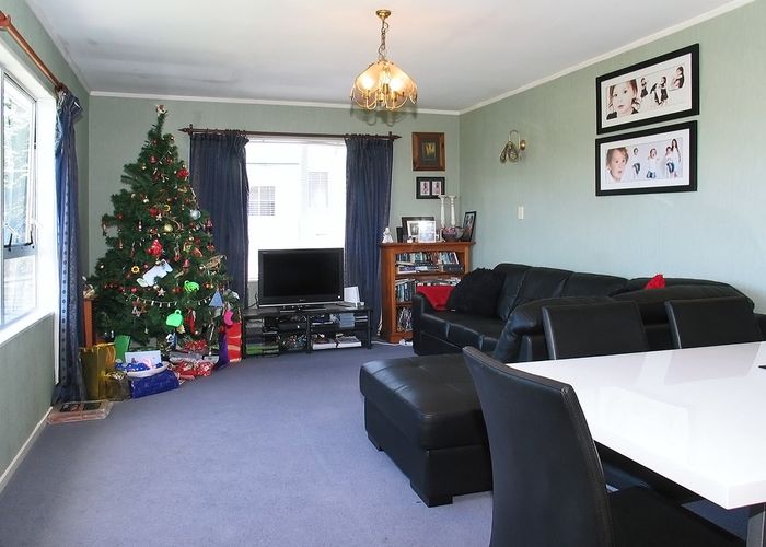  at 52B Edgecombe Street, Newlands, Wellington