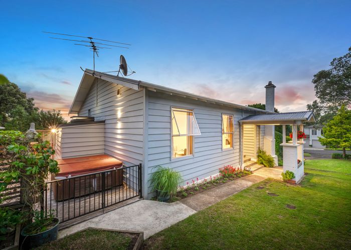  at 11 Lewin Road, Epsom, Auckland