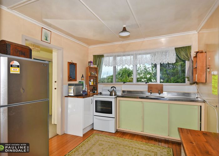  at 400 Crane Road, Kamo