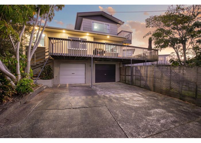  at 12 Kauri Road, Stanmore Bay, Whangaparaoa