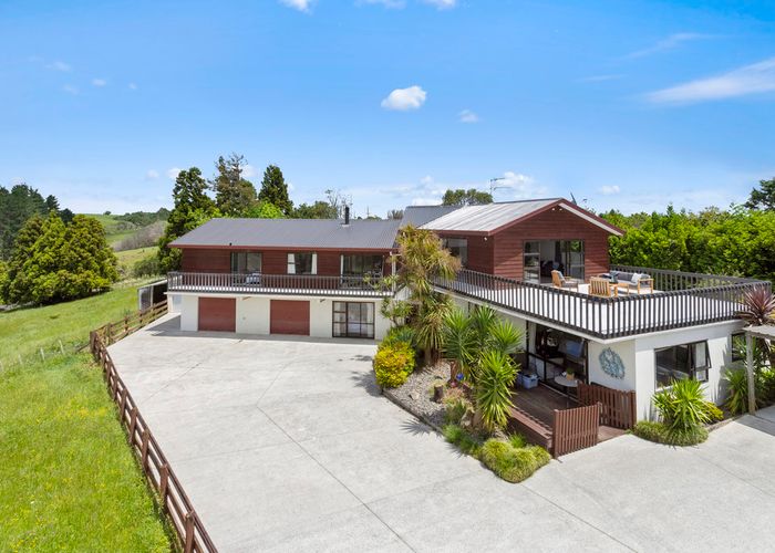  at 160 Burtt Road, Drury