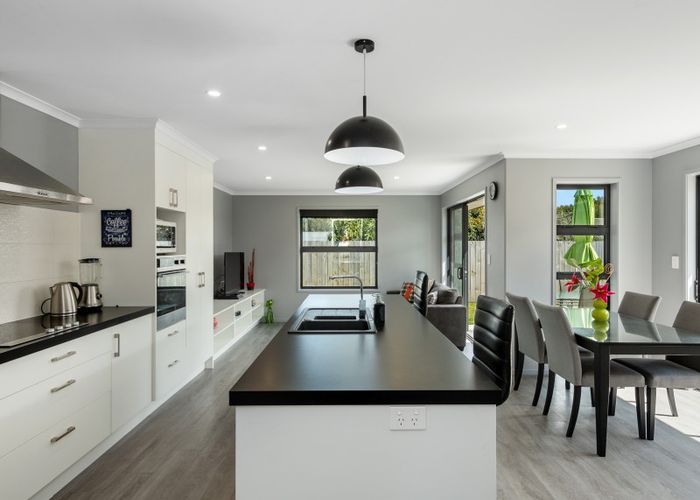  at 27 Leet Crescent, Papamoa Beach, Papamoa