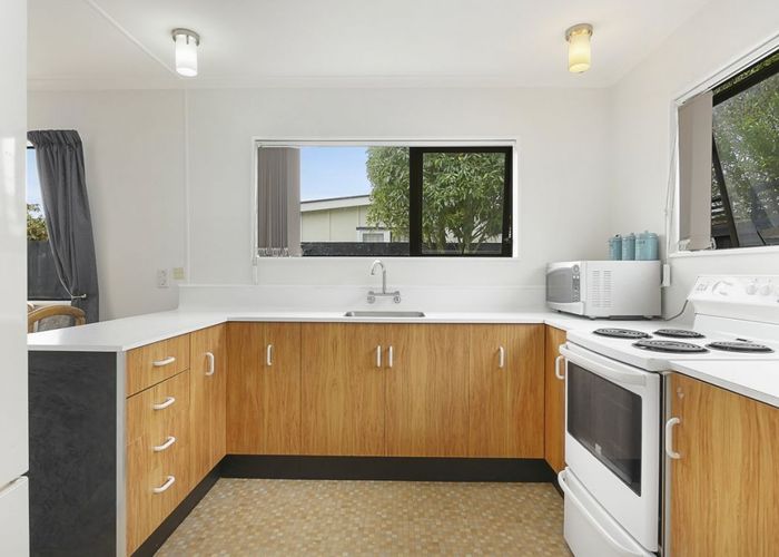  at 1/8 Domain Terrace, Spreydon, Christchurch