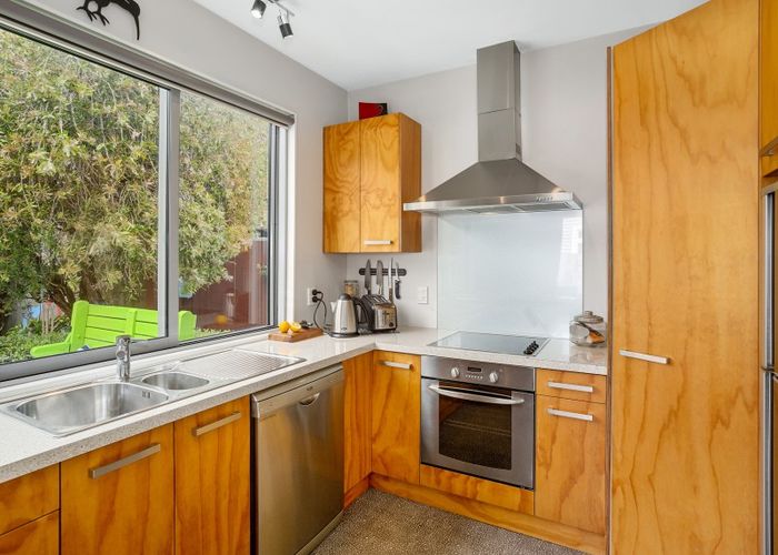  at 14 Jessie Street, Petone, Lower Hutt