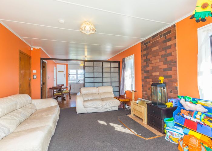  at 53 Smiths Avenue, Papakura, Papakura
