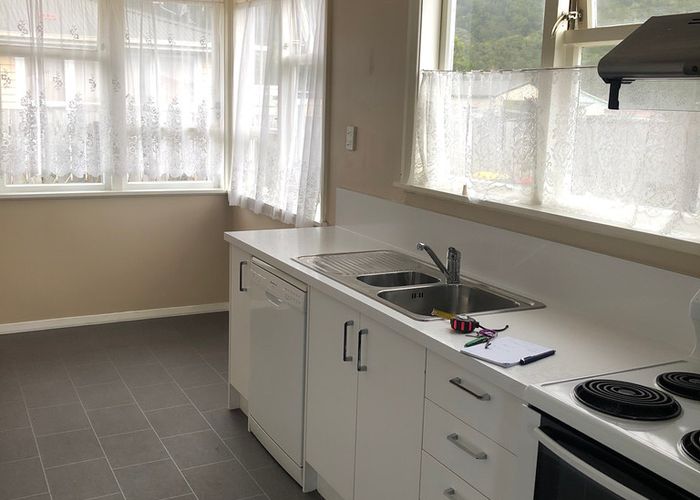  at 76 Hall Street, Cobden, Greymouth