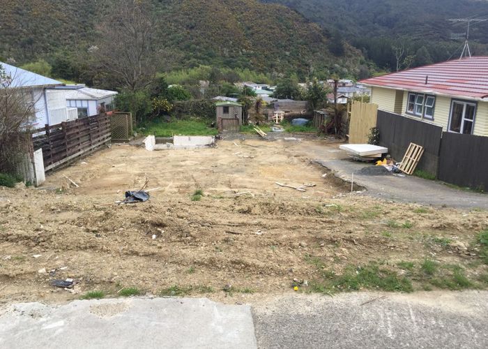 Free property data for 114 Coast Road, Wainuiomata, Lower Hutt homes
