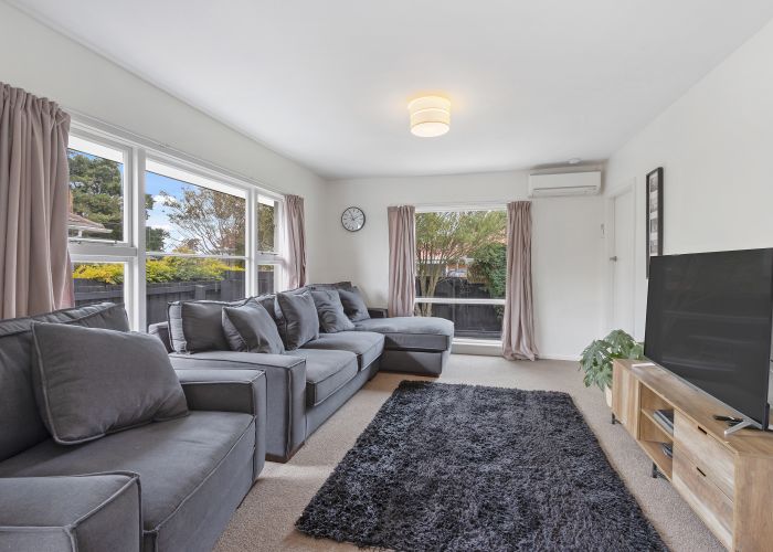  at 422 Bower Avenue, Parklands, Christchurch