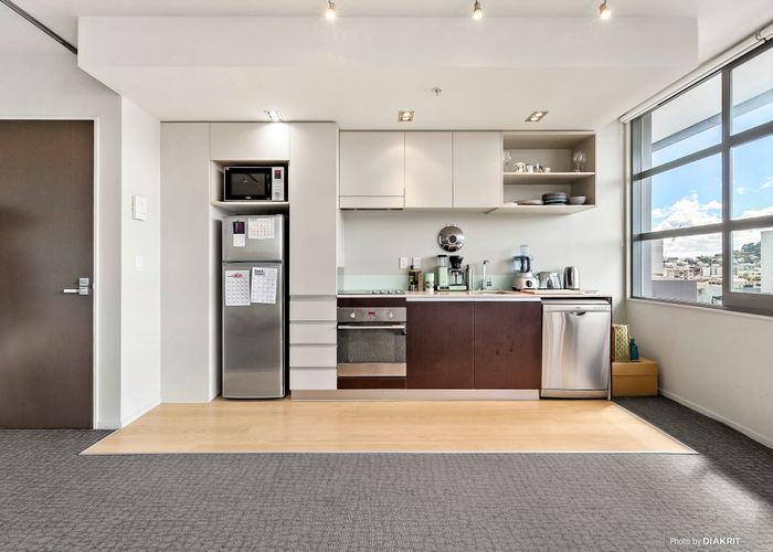  at E305/28 Torrens Terrace, Mount Cook, Wellington