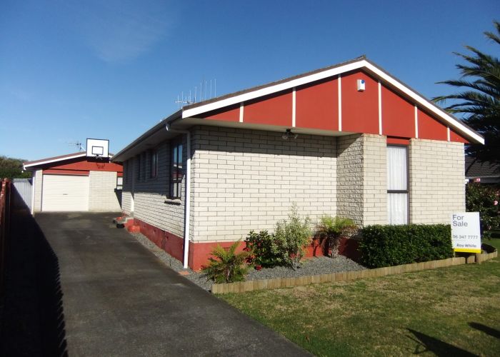  at 4 Akepiro Place, Tawhero, Whanganui