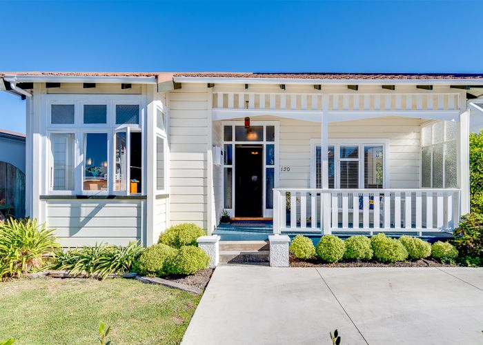 at 120 Vigor Brown Street, Napier South, Napier