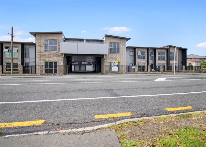  at 10/100 Knighton Road, Hillcrest, Hamilton