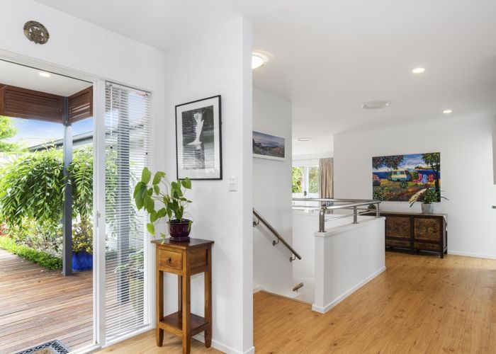  at 9 Lindoch Avenue, Te Puna, Tauranga