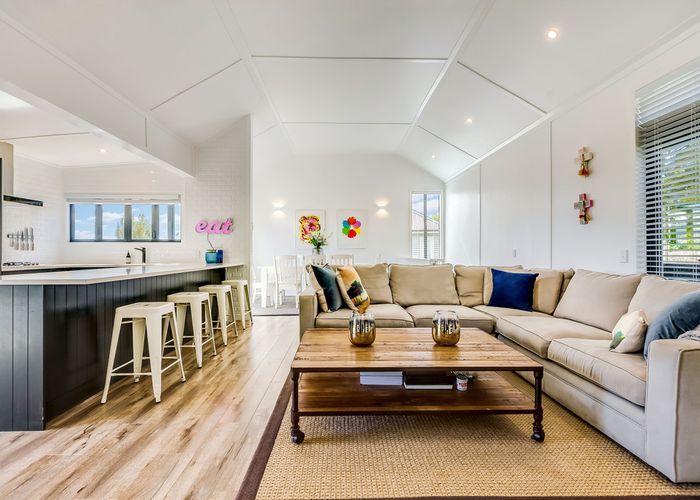  at 24 Godden Crescent, Mission Bay, Auckland