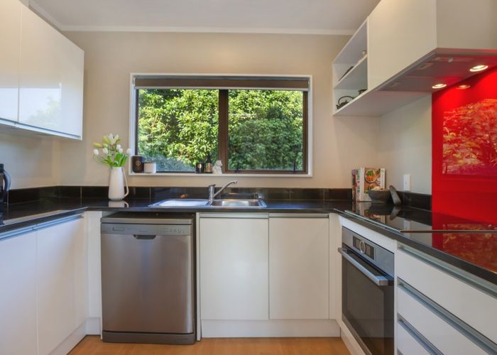  at 8 Haunui Way, Pukerua Bay, Porirua